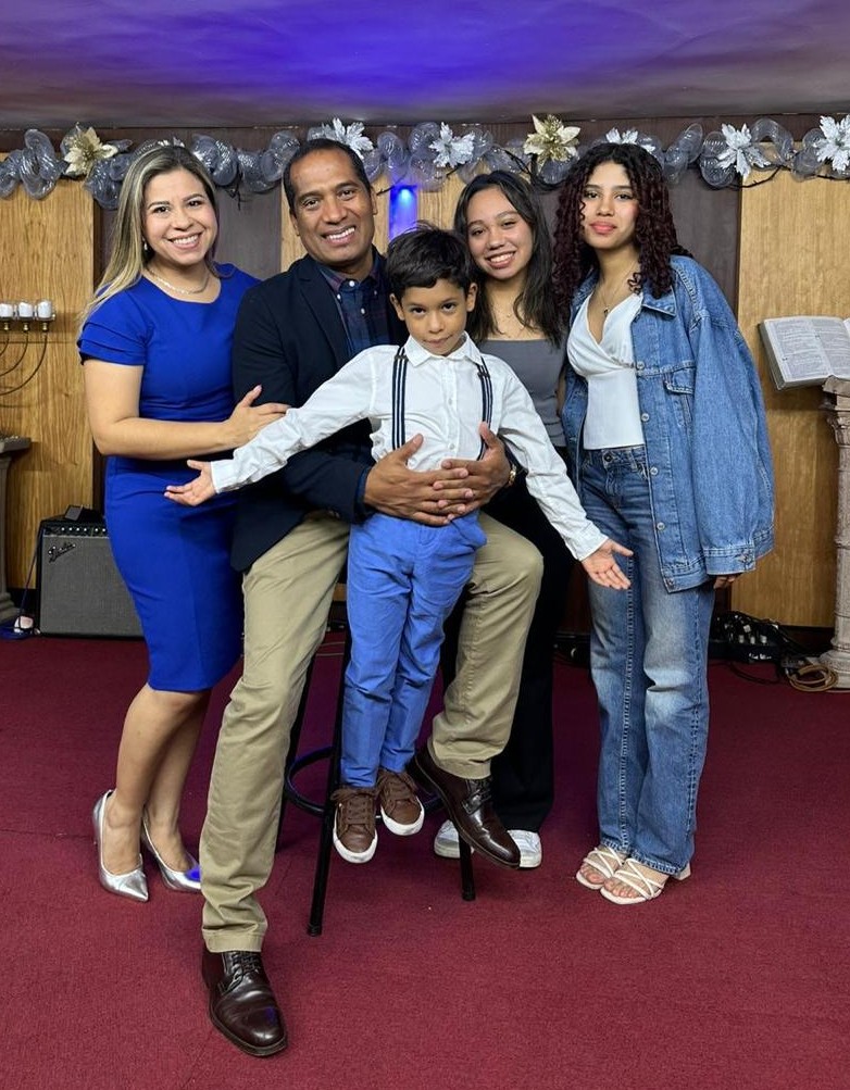 Samuel and Ingrid Carpio